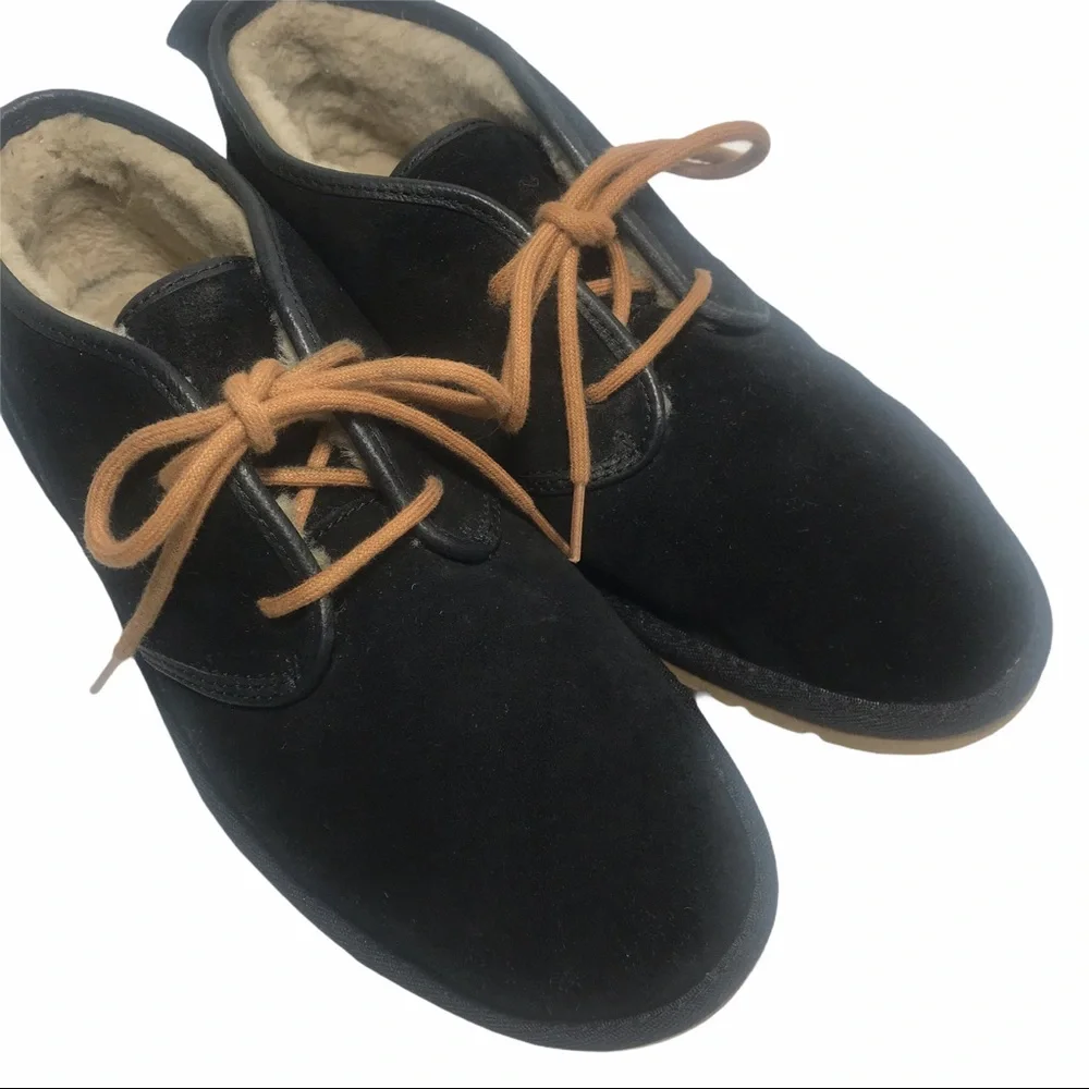 UGG Maksim Chukka Boots Black Suede Leather Wool Lined US 9